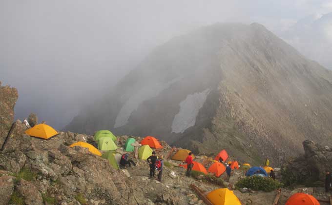 槍ヶ岳山荘テント