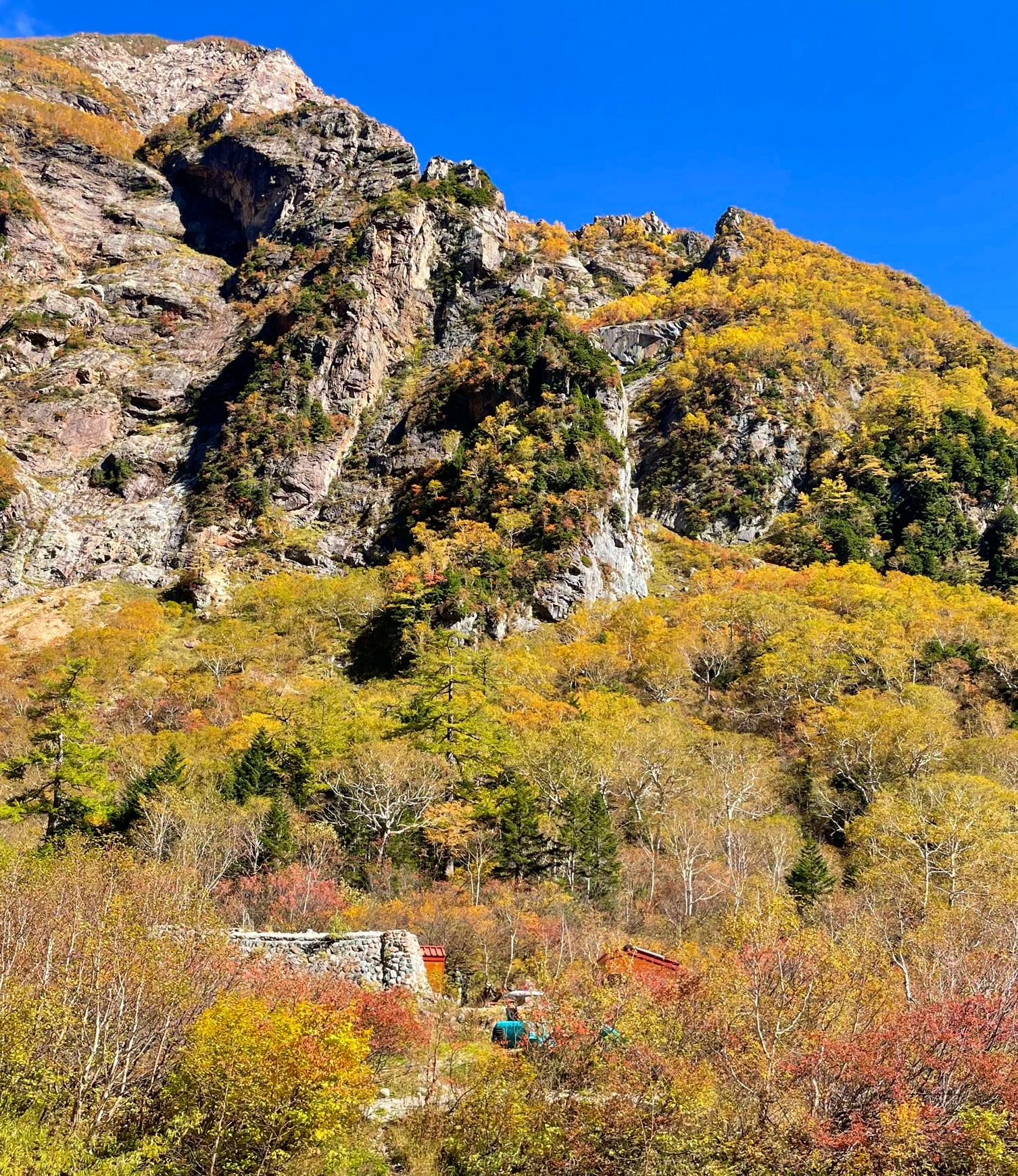旧槍澤小屋跡 | 槍沢ロッヂ | 槍ヶ岳山荘グループ